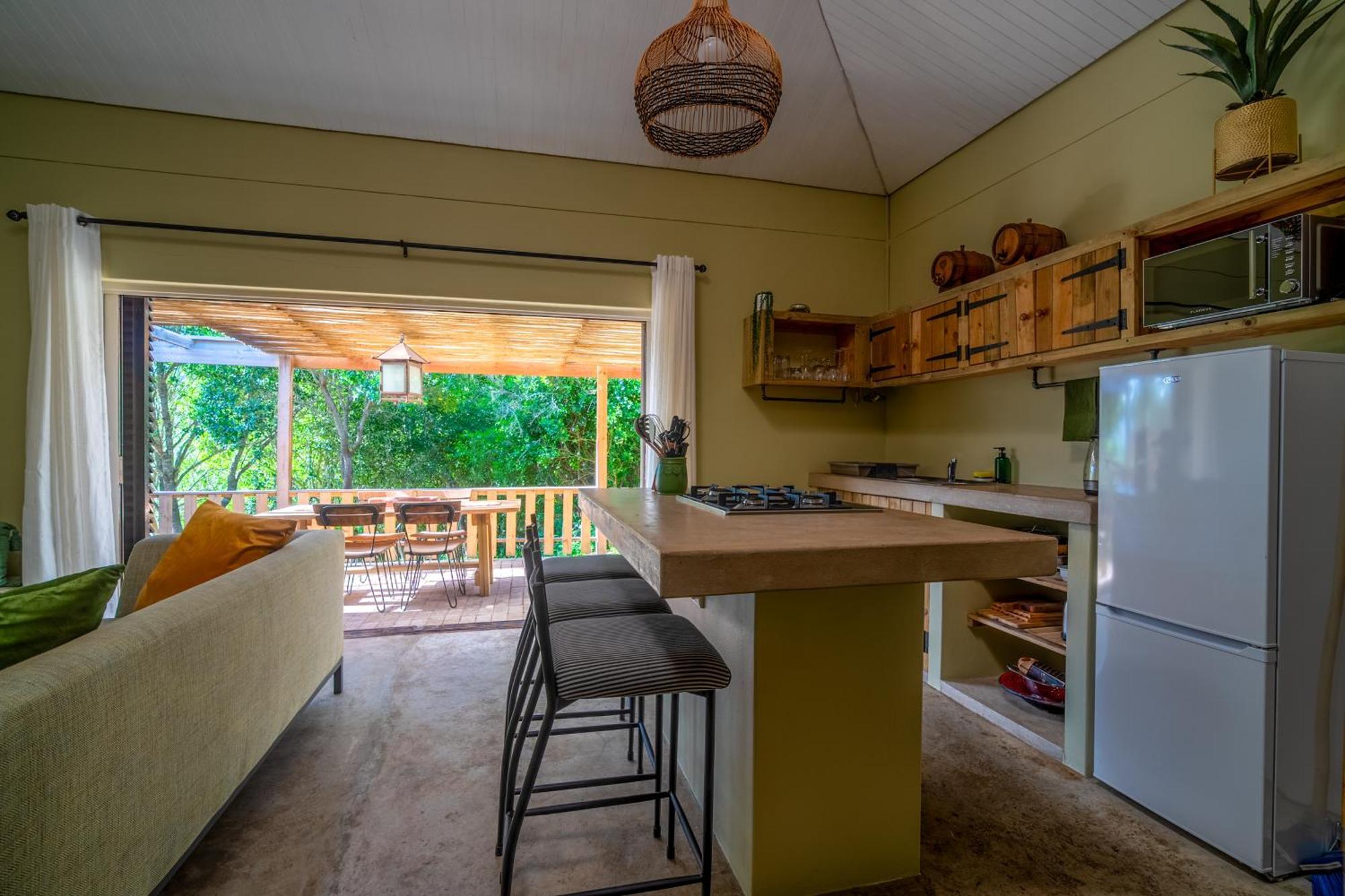 Апартаменты Treebia Self-Catering - Loadshedding Free Плеттенберг-Бей Экстерьер фото