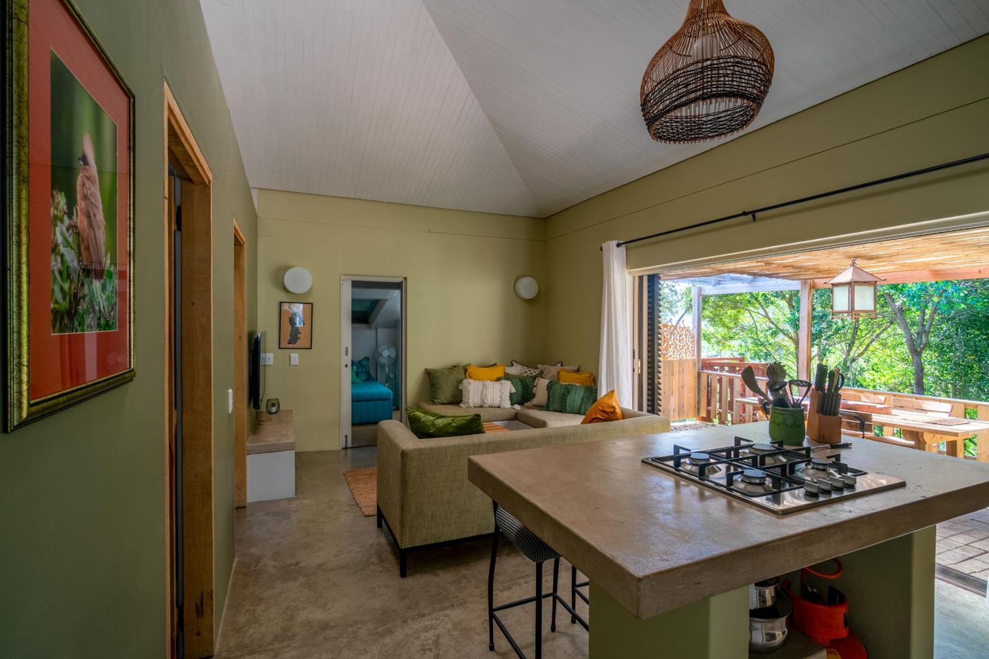 Апартаменты Treebia Self-Catering - Loadshedding Free Плеттенберг-Бей Экстерьер фото